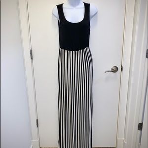 FOREVER 21 Maxi Dress